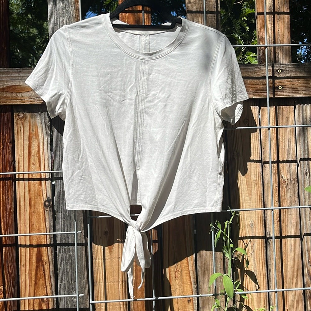 Lululemon tie top